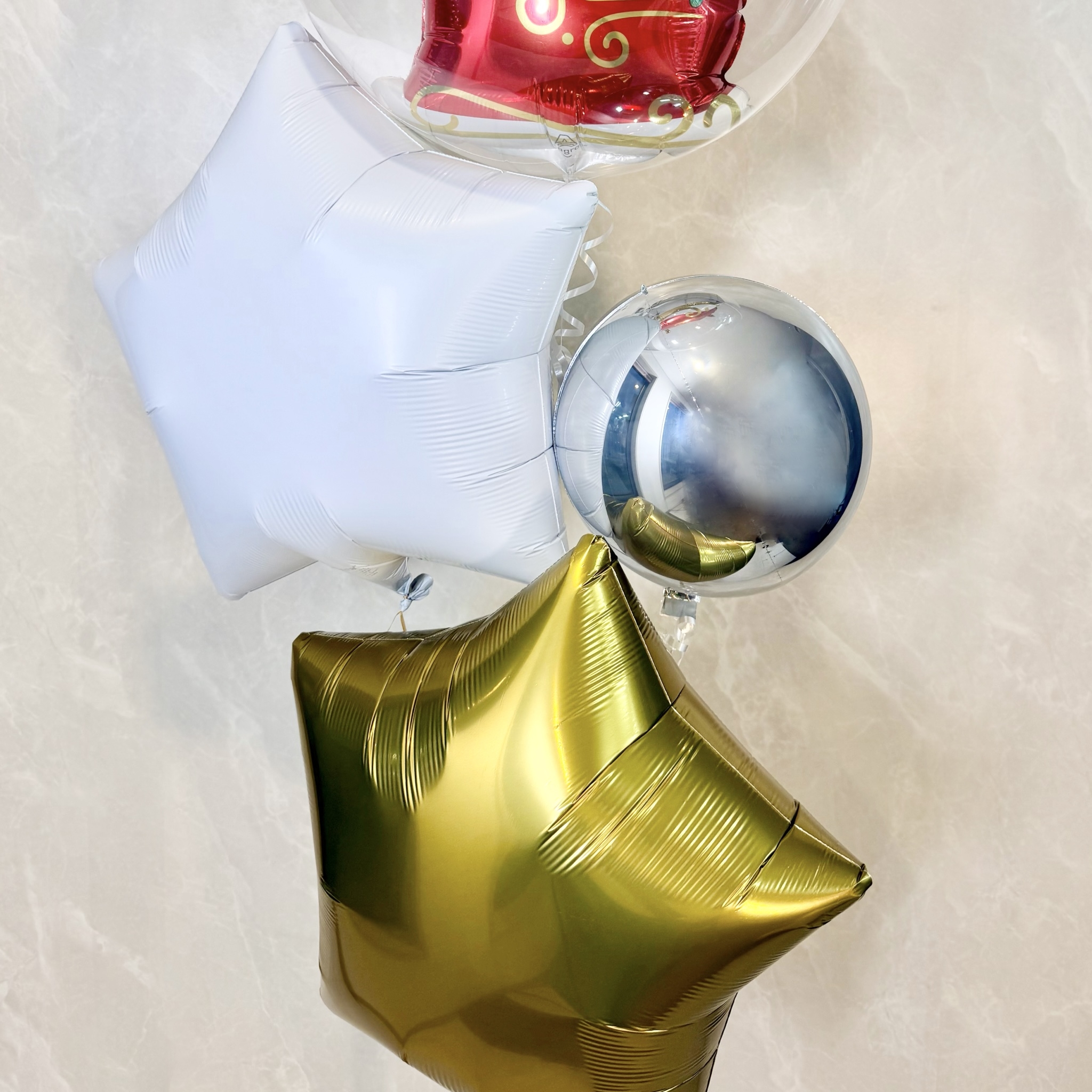 Santa's Starry Gift Balloon[3]